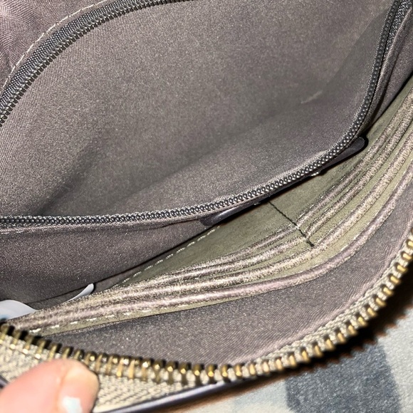 Joy Susan Metallic Brown Crossbody & Wristlet - Picture 6 of 7